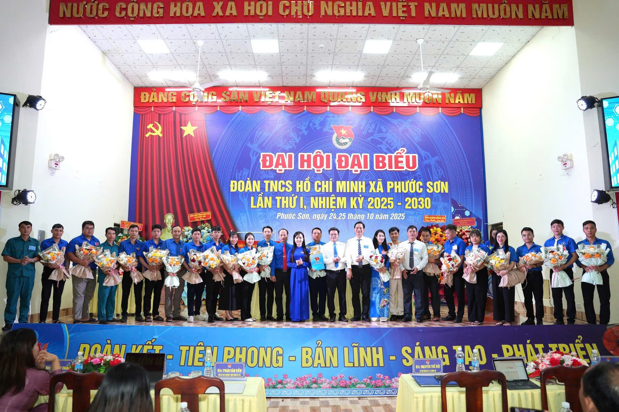 z7160244575742 77edf730489bf8650ebca7c7ab416fbc